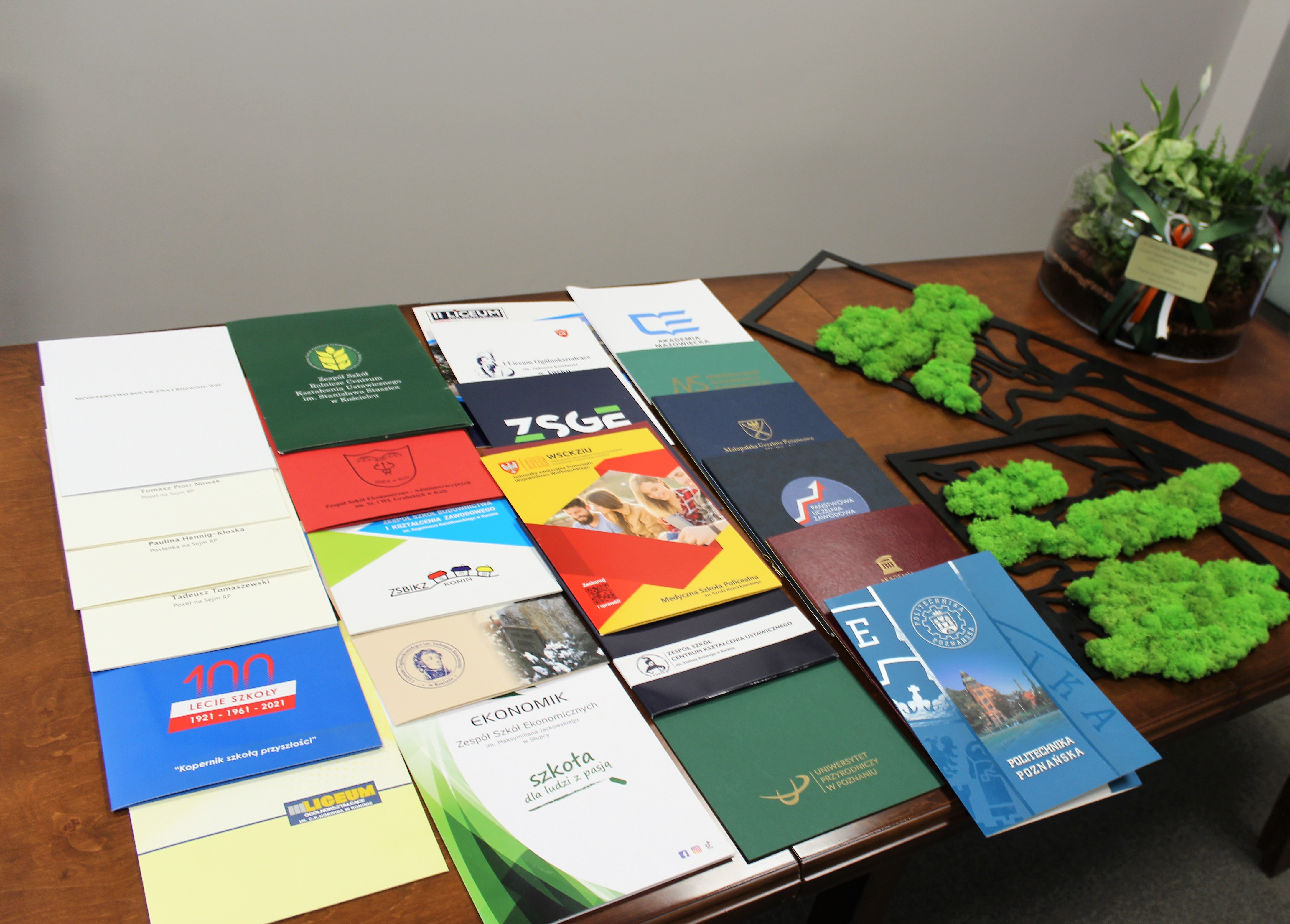 gratulacje od szkół