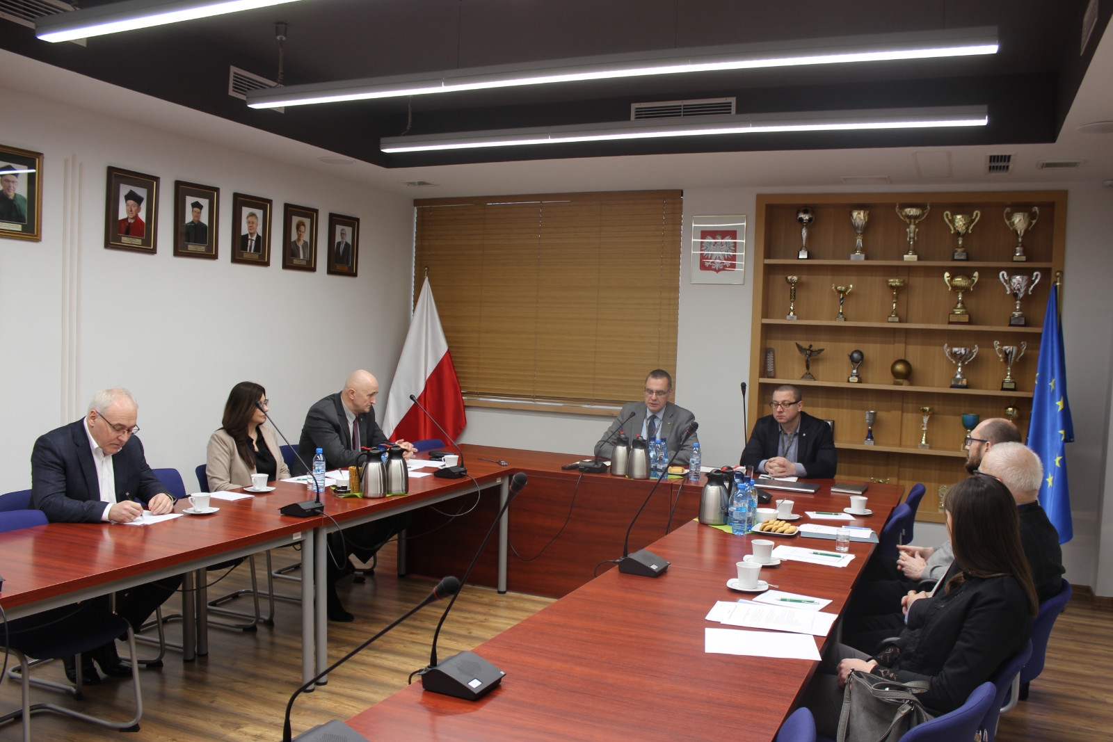 spotkanie w sprawqie powołania wspólnego wydawnictwa