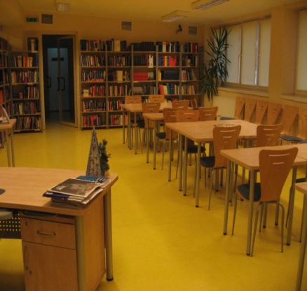  Pomieszczenia biblioteki pozbawione barier architektonicznych